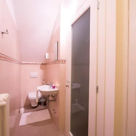 Residenza Regina לאליו