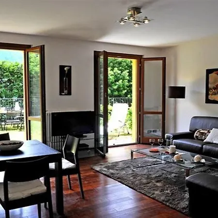 Residenza Regina לאליו